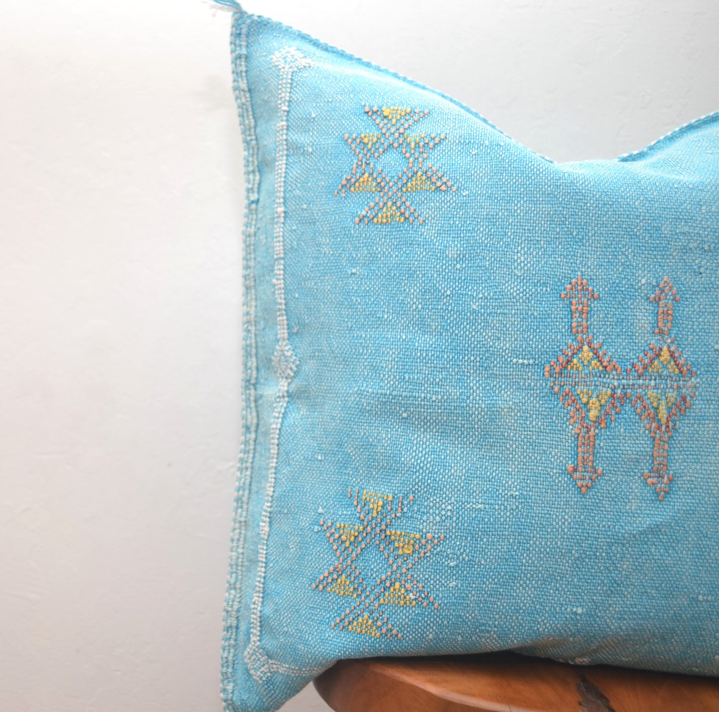 Sabra Silk Pillow - Artic