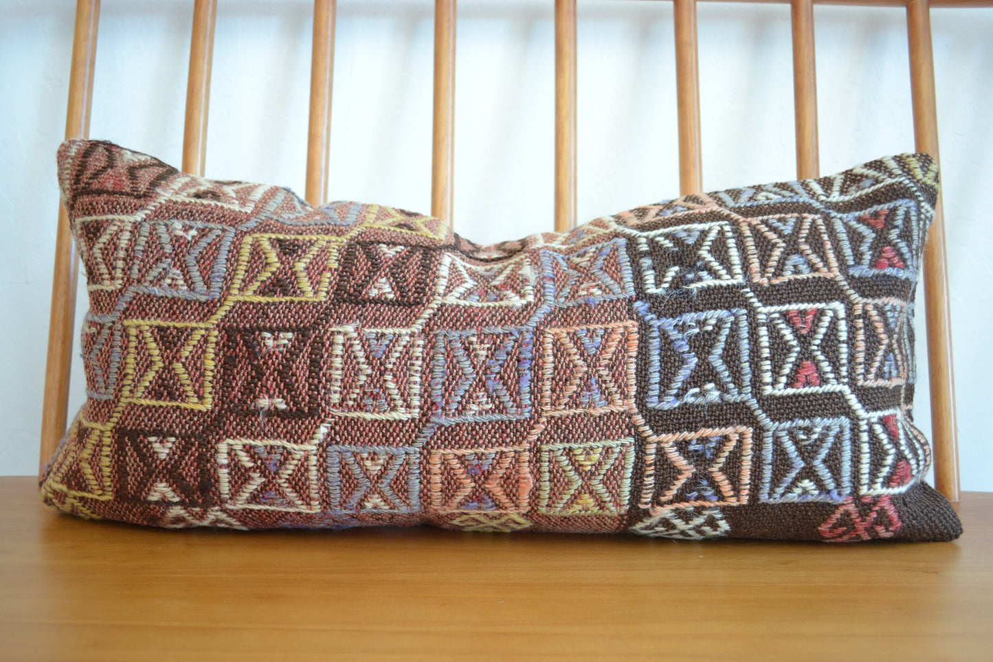 Almohada lumbar Kilim