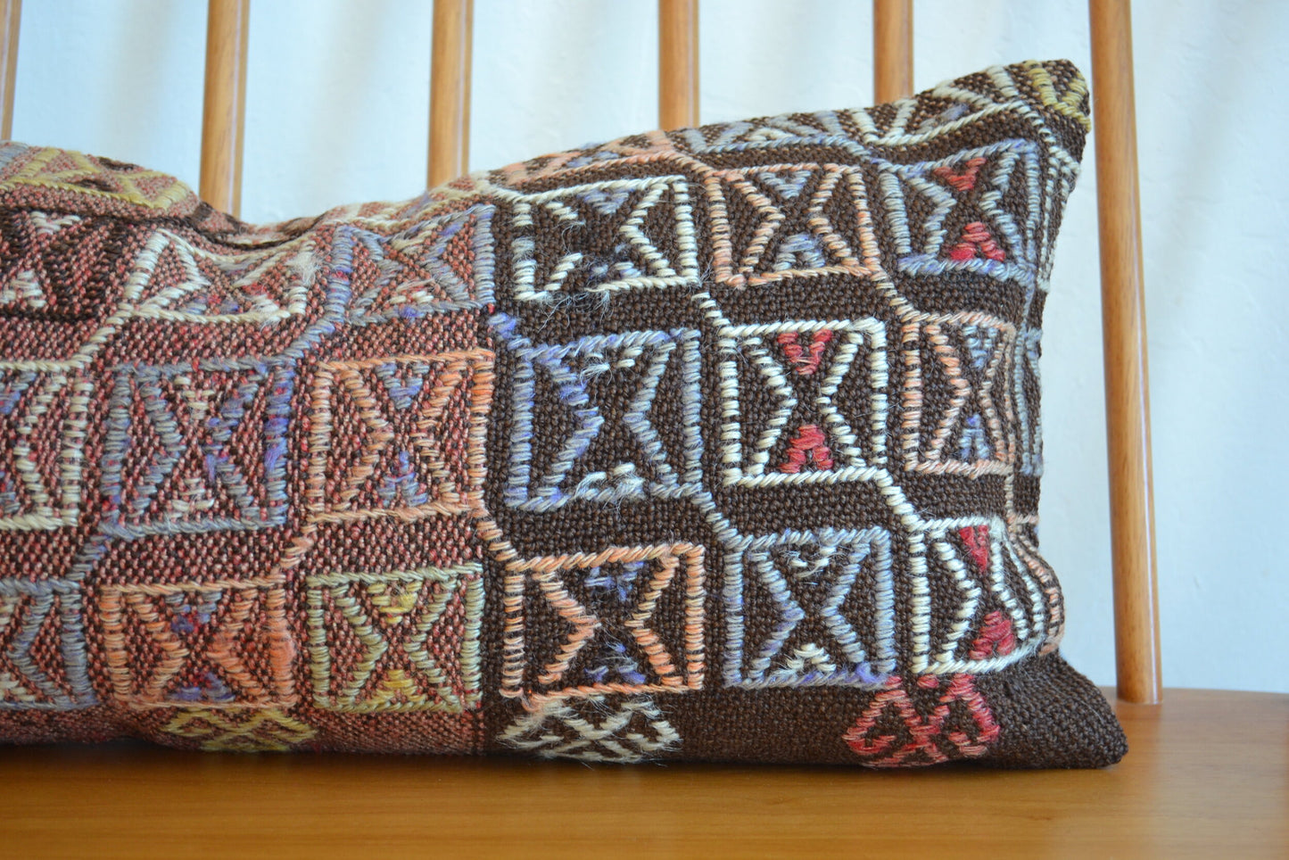 Almohada lumbar Kilim