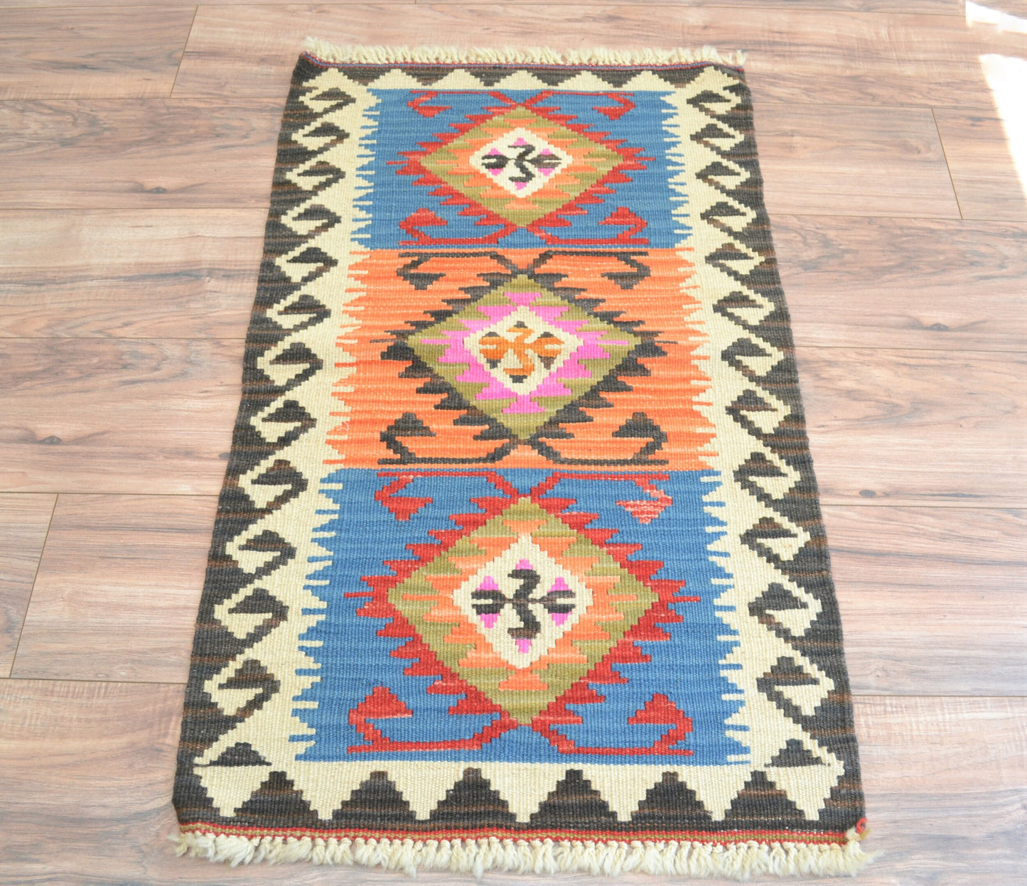 Tapis Kilim (tapis Kilim turc anatolien tissé à la main)