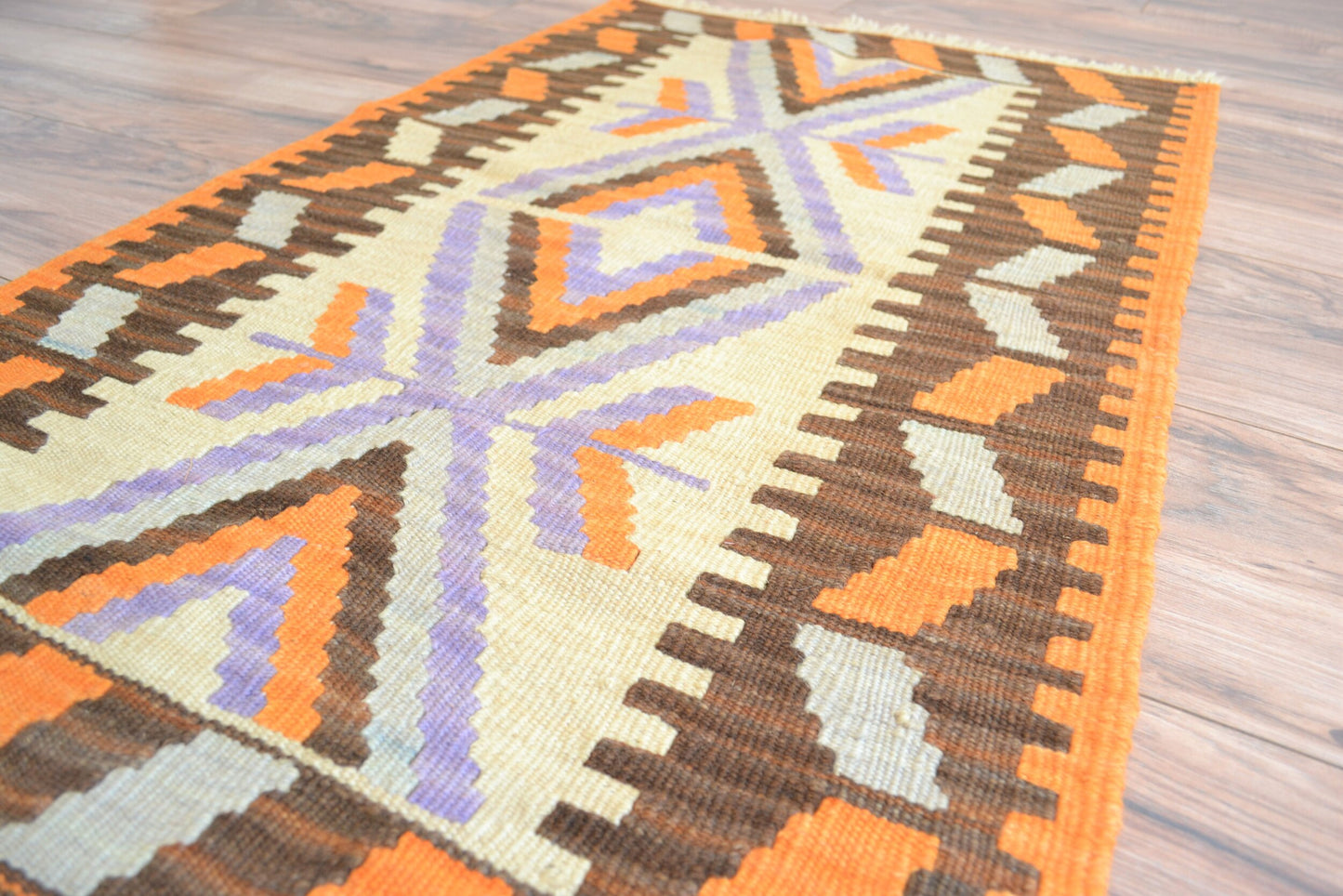 Tapis Kilim (tapis Kilim turc anatolien tissé à la main)