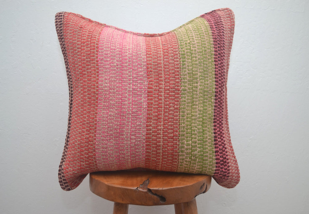 Frazada Pillow (Roseate)