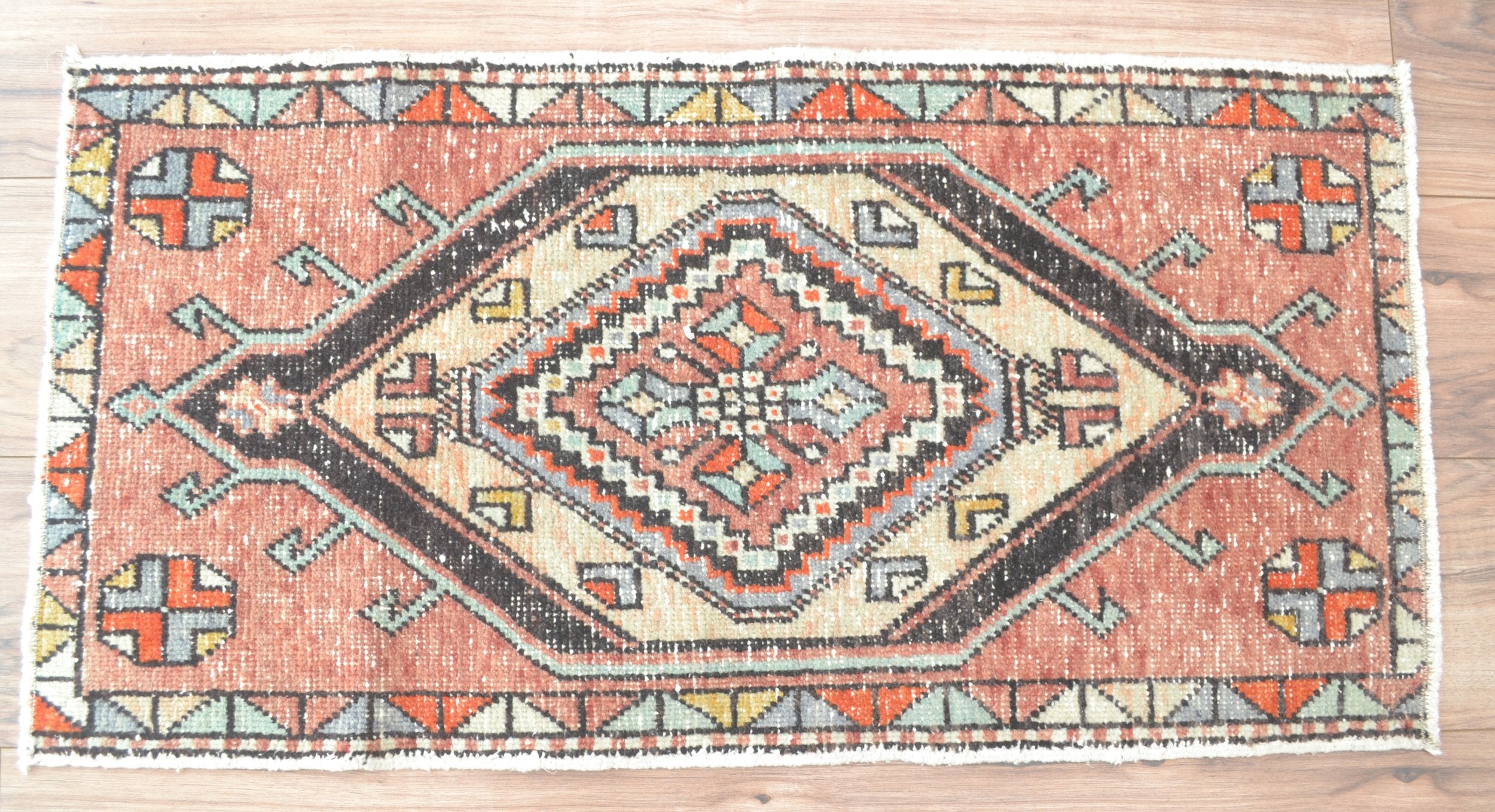 Mini Turkish Nomadic Rug – Maco Decor