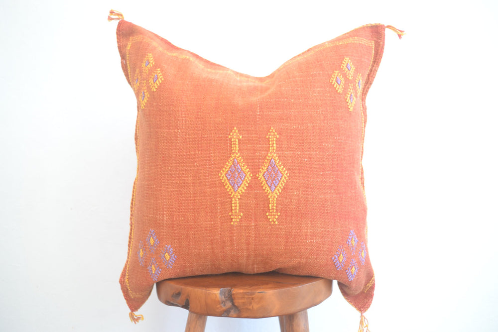 Sabra Silk Pillow - Tudor