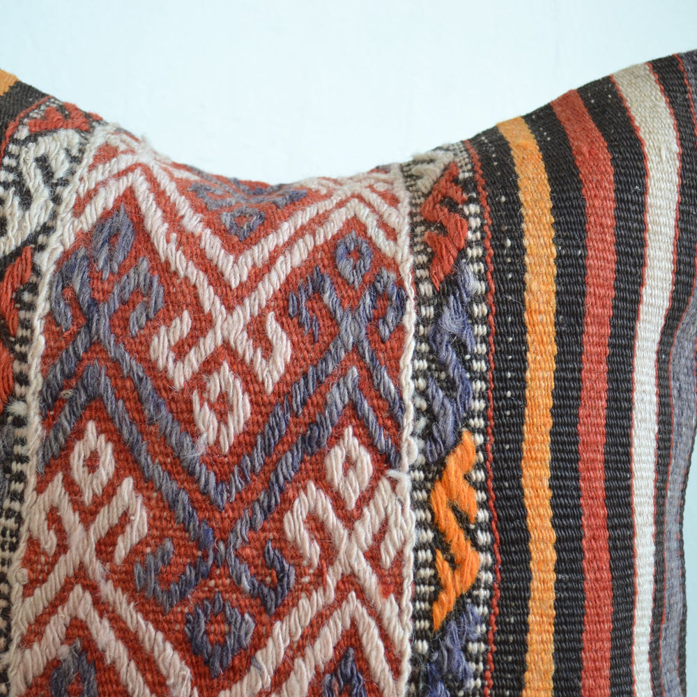 
                      
                        Kilim Pillow - Craft
                      
                    