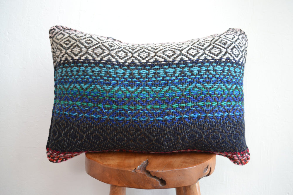 Lumbar Frazada Pillow - Indigo