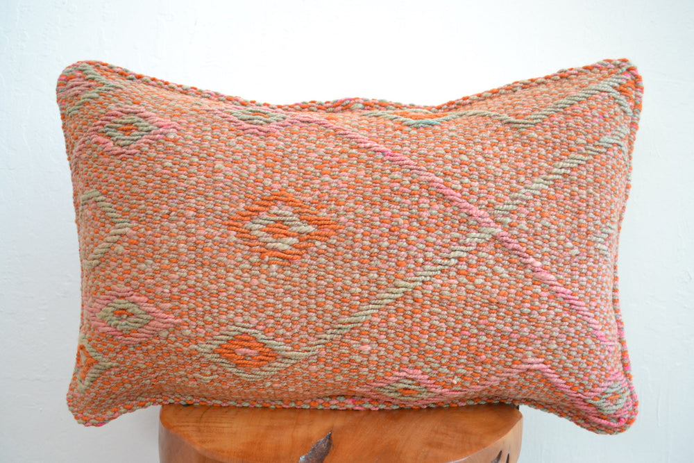 Lumbar Frazada Pillow - Ado