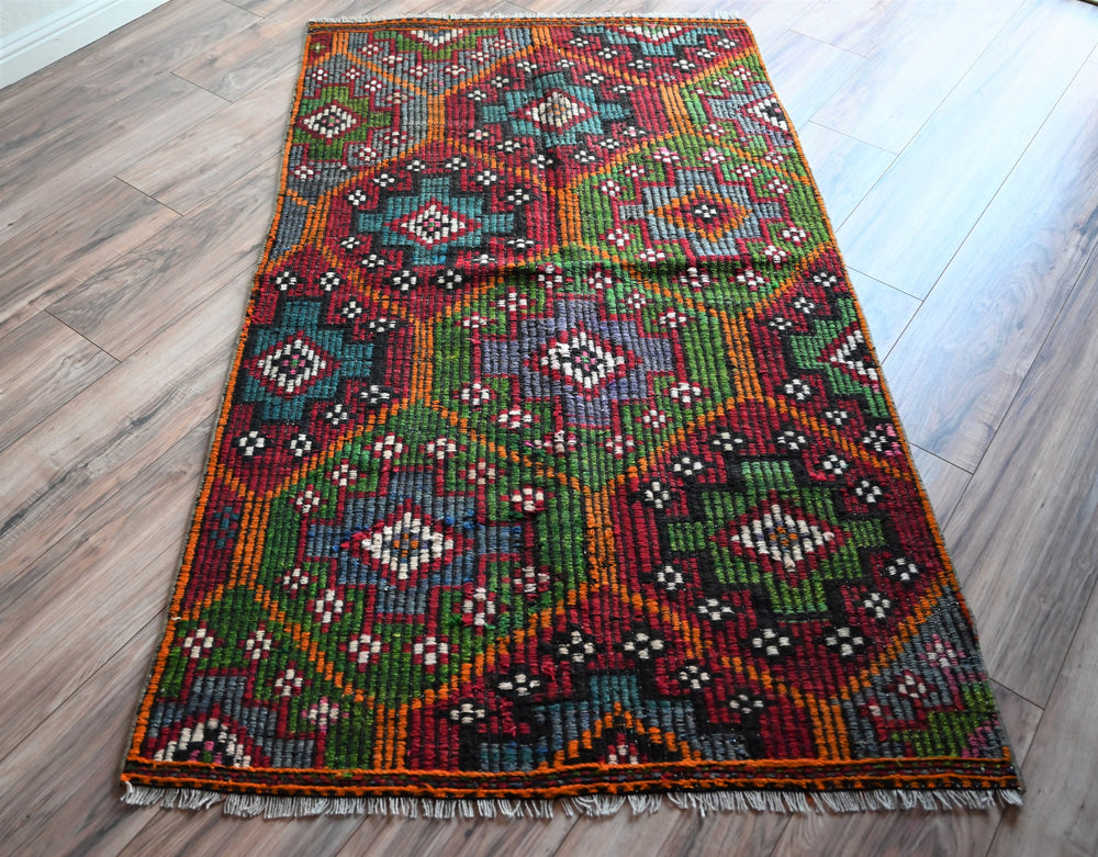 Mini area rug (Colorful)