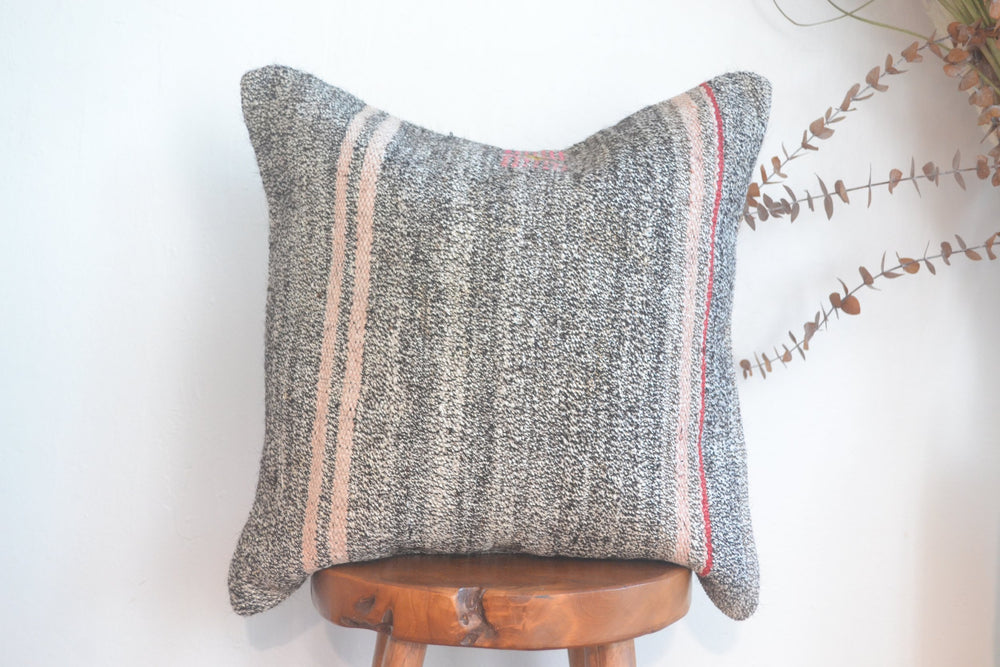 Kilim Pillow - Ivory