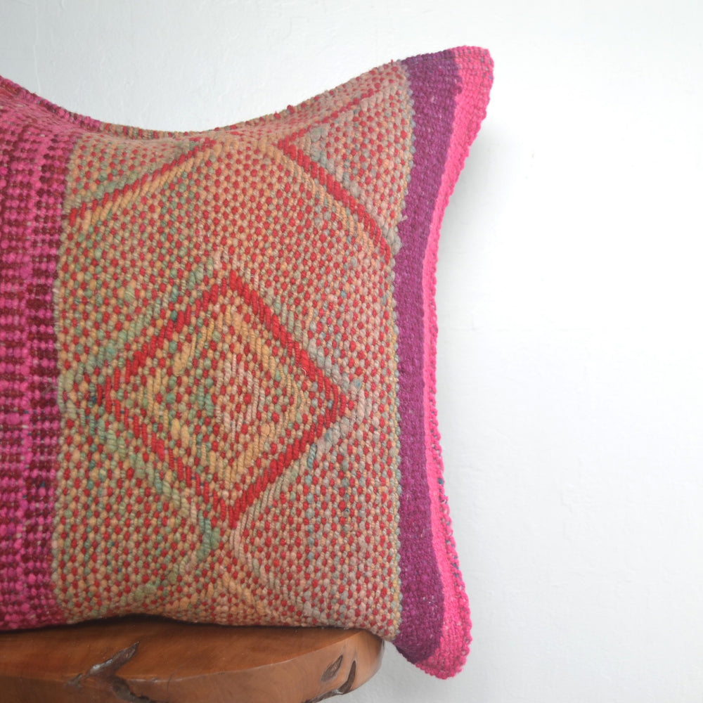 
                      
                        Frazada Pillow (Mulberry)
                      
                    