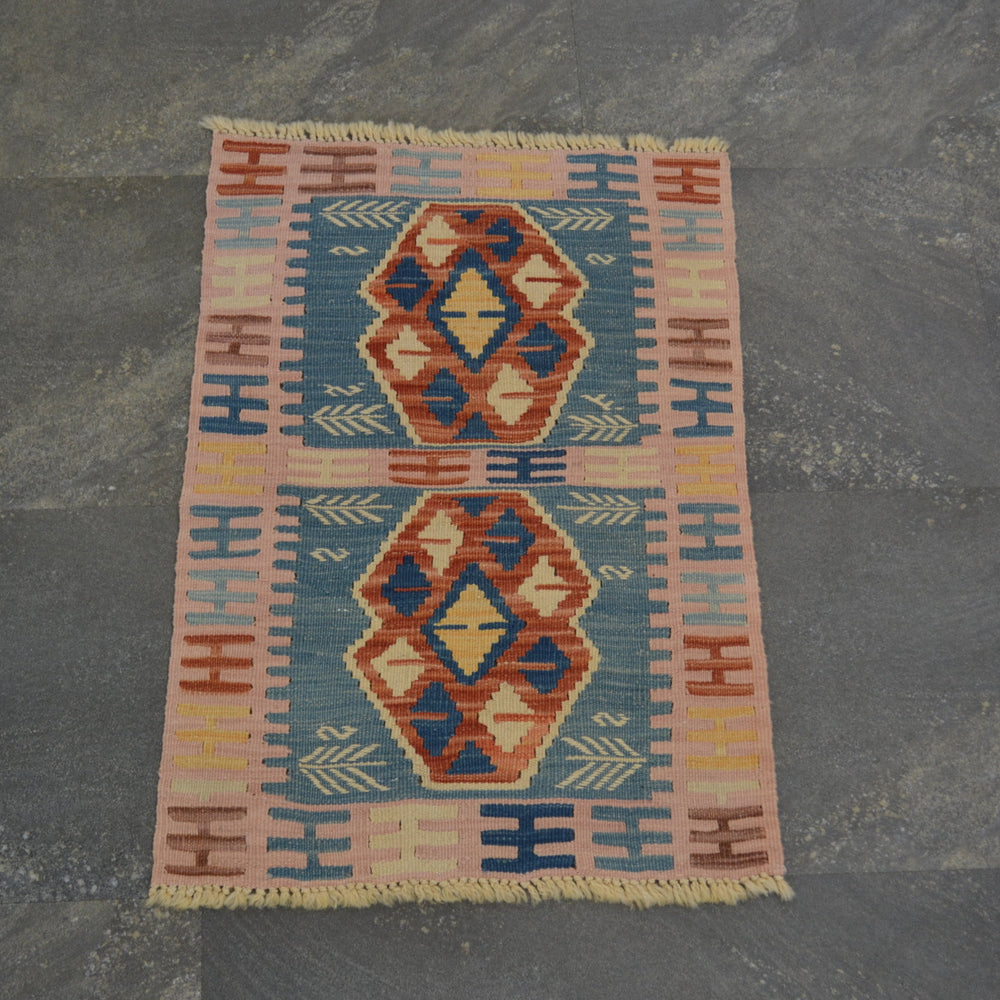 
                      
                        Kilim Rug (Turkish Anatolian Hand Woven Kilim Rug
                      
                    