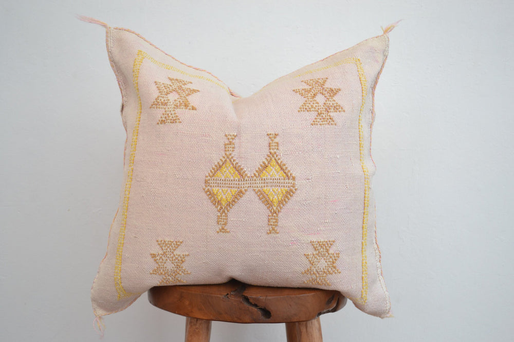 Sabra Silk Pillow - Blush Pink