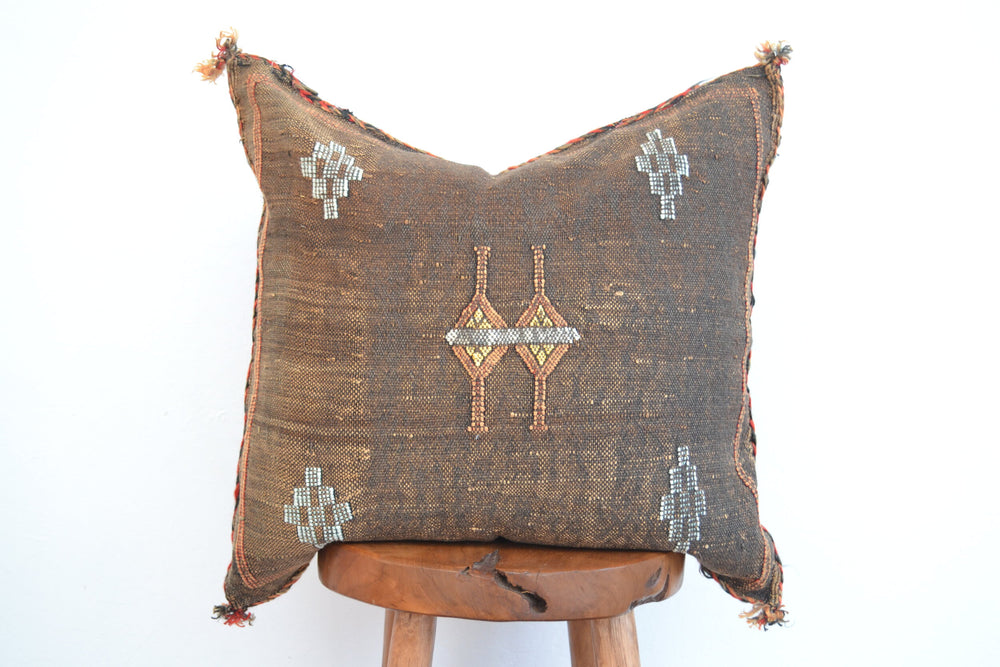 Sabra Silk Pillow - Mocha