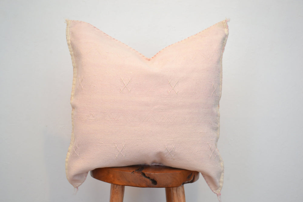 Sabra Silk Pillow - Light Pink