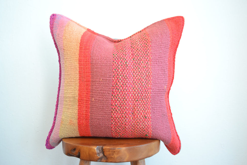 Frazada Pillow (Colors)