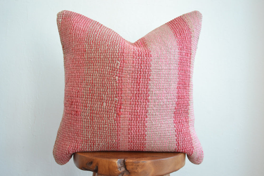 Frazada Pillow (Pink)