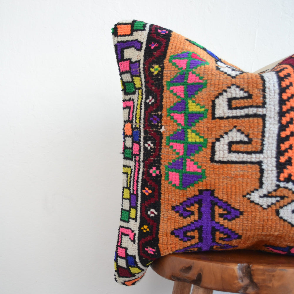 
                      
                        Coussin Kilim - Rythme
                      
                    