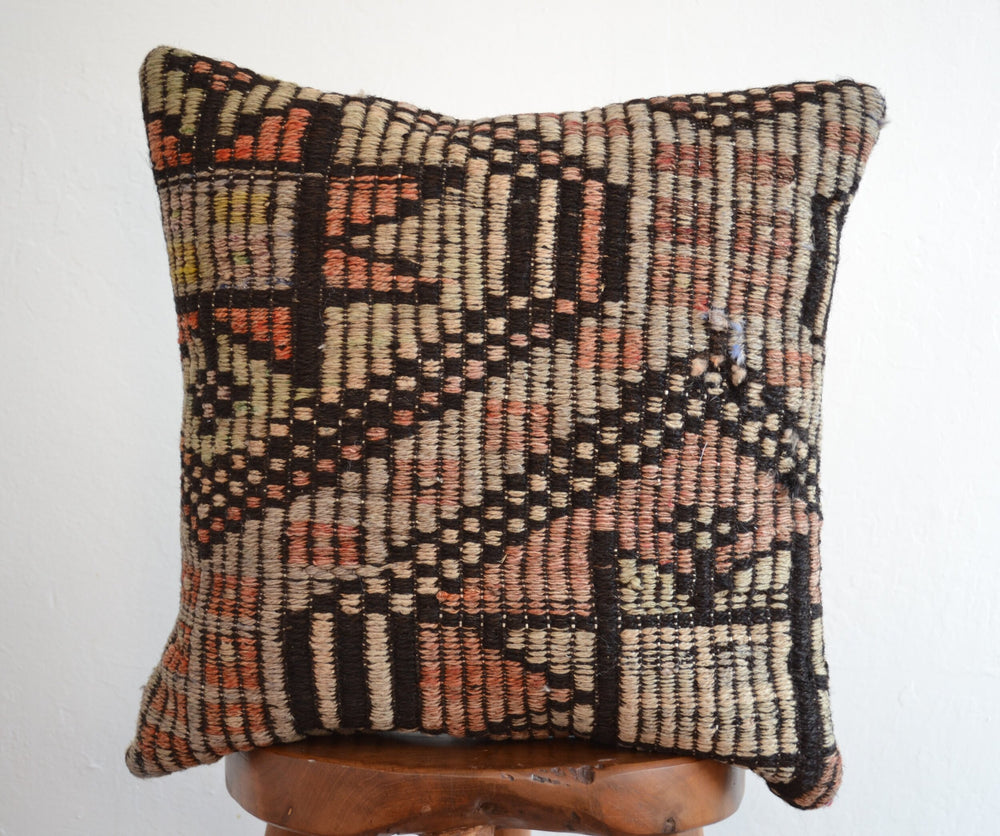 Kilim Pillow  (Neutral)