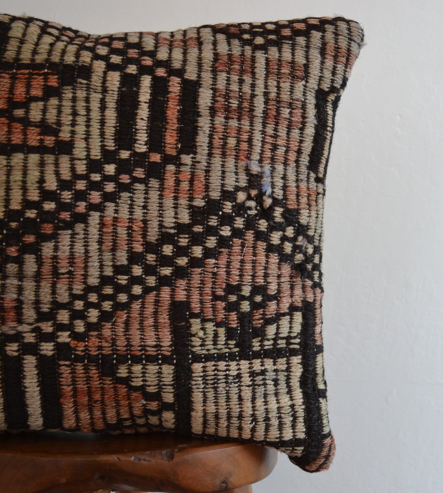 Kilim Pillow  (Neutral)