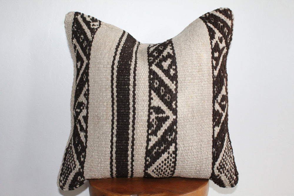 Frazada Pillow (Prieto)