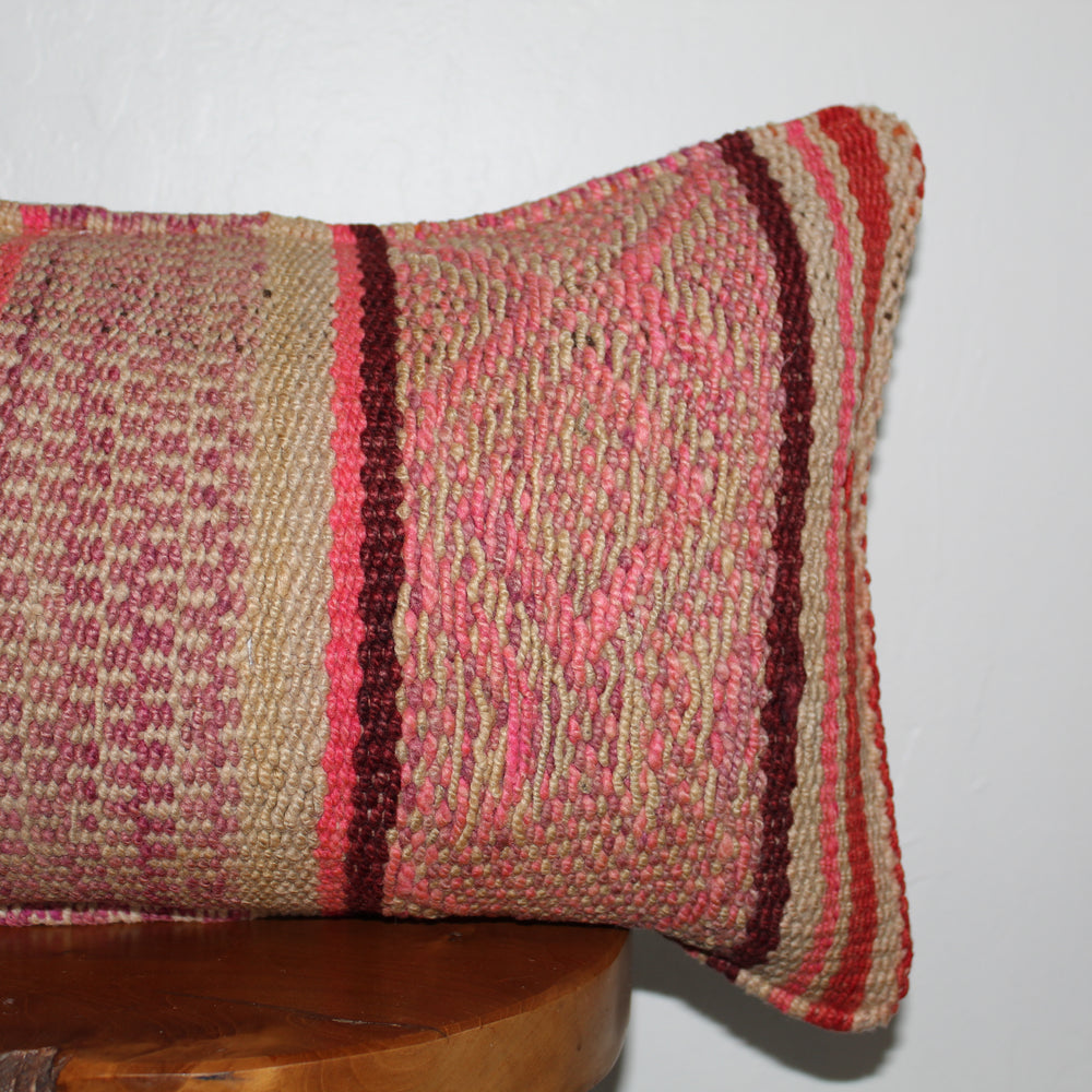 
                      
                        Coussin lombaire Frazada (Rusa)
                      
                    